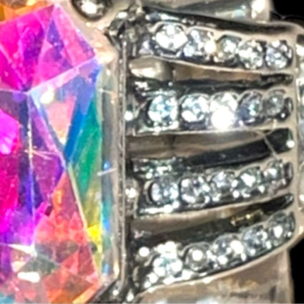 Gorgeous Statement Piece Ring!! New - image 5